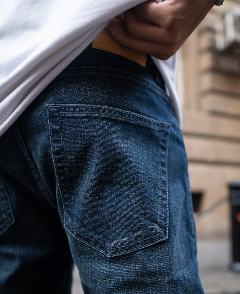 Dark Indigo Regular Fit Basic Denim Jeans.