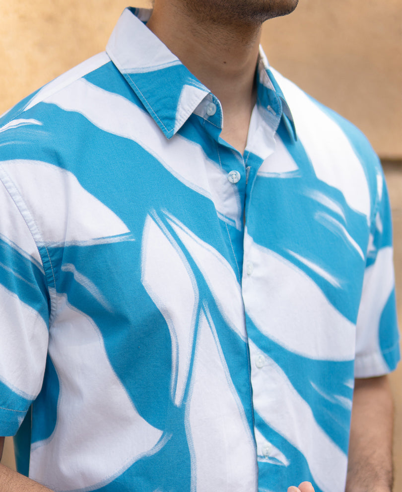 Blue Abstract Print Lightweight Shirt.