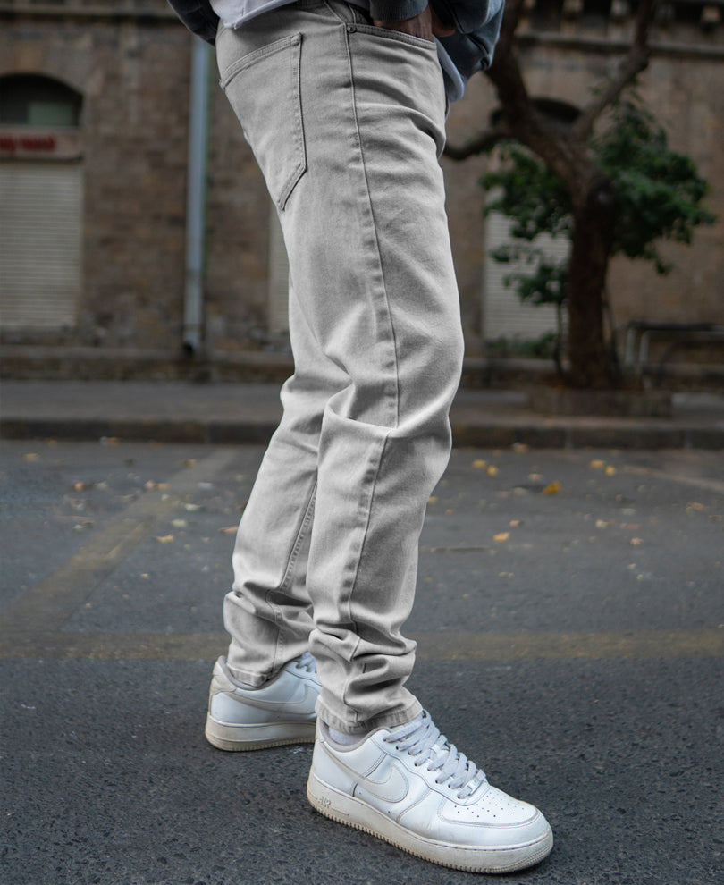 Grey Regular Fit Basic Denim Jeans.