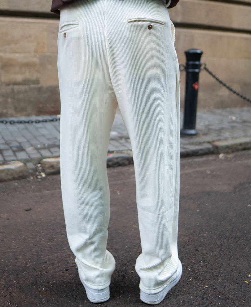 Cream Regular Fit Knitted Pant.