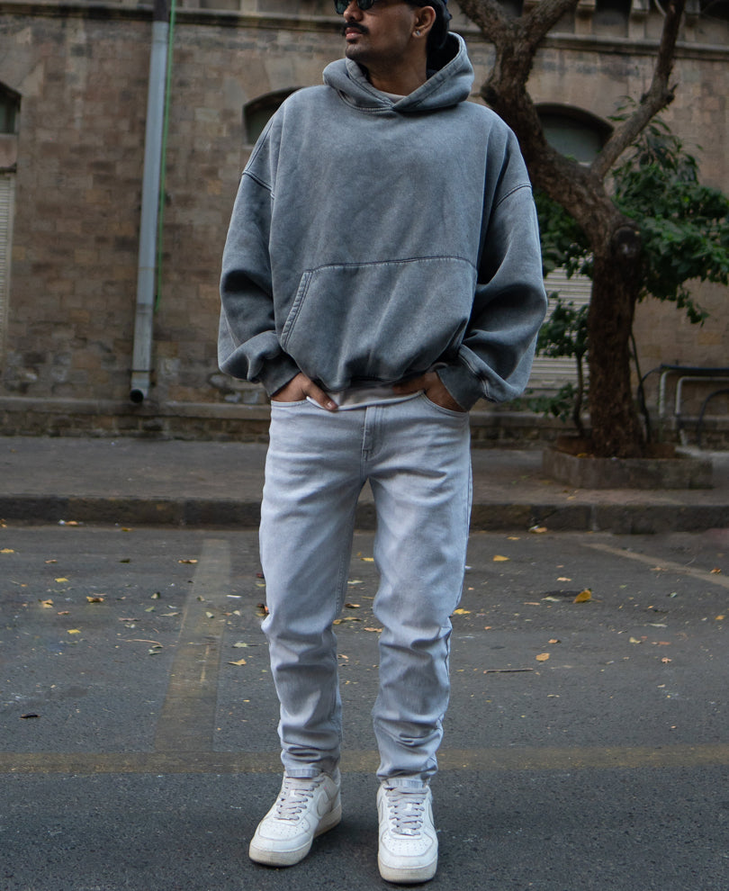 Light Grey Regular Fit Denim Jeans.