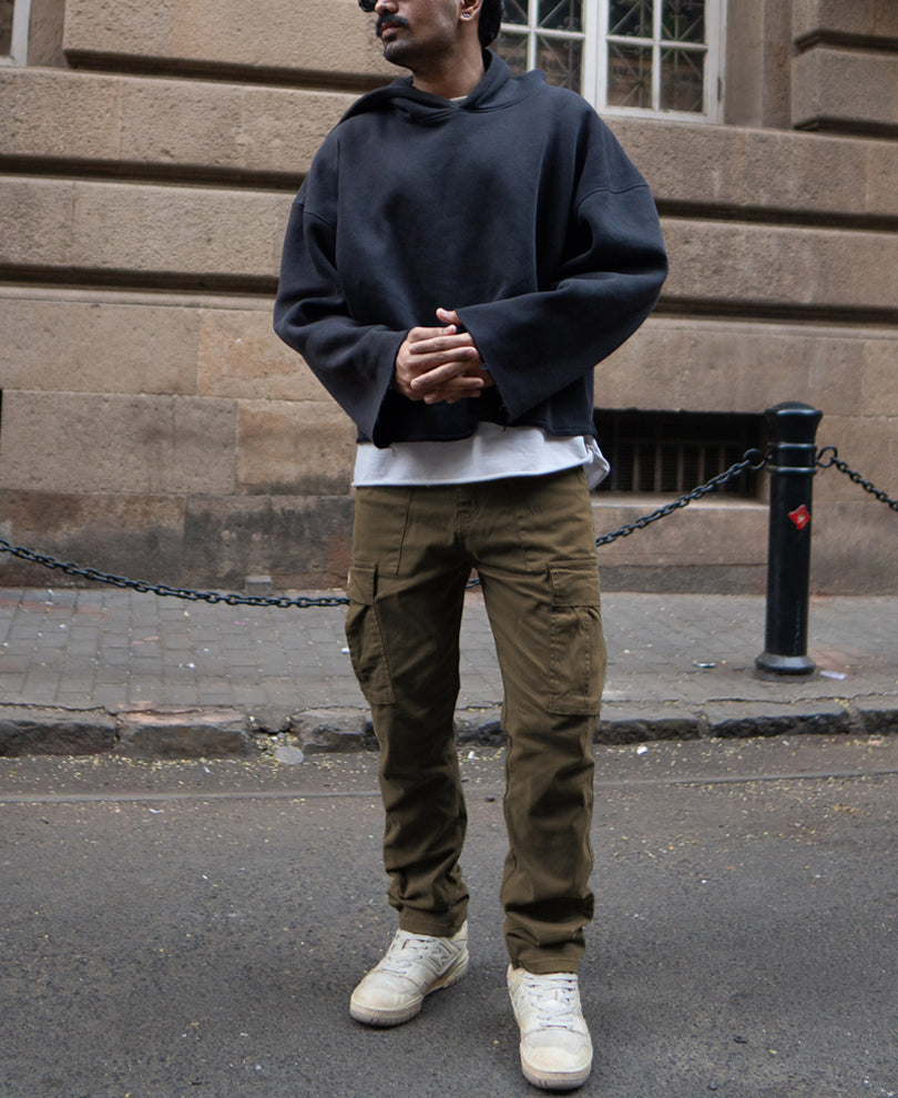 Olive Regular Fit Cotton Cargo Pant.