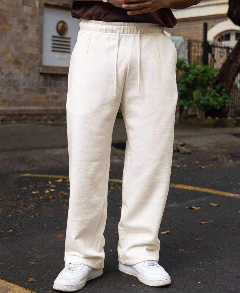 Cream Baggy Trackpant.