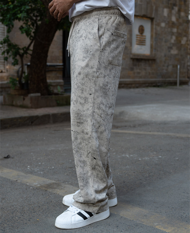 Neutral Printed Baggy Fit Trackpant.