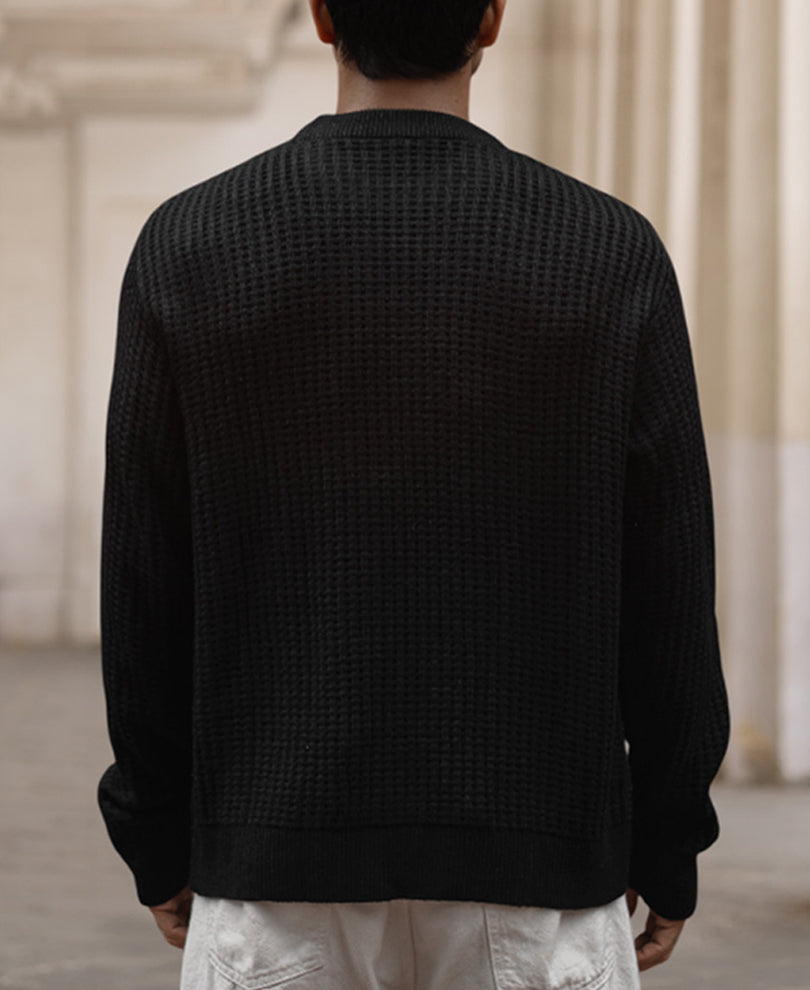 Black Full Sleeves T-Shirt.