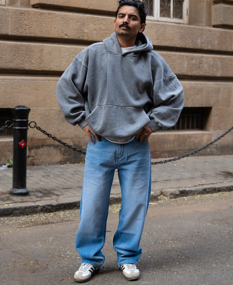 Mid Blue Washed Baggy Fit Jeans.