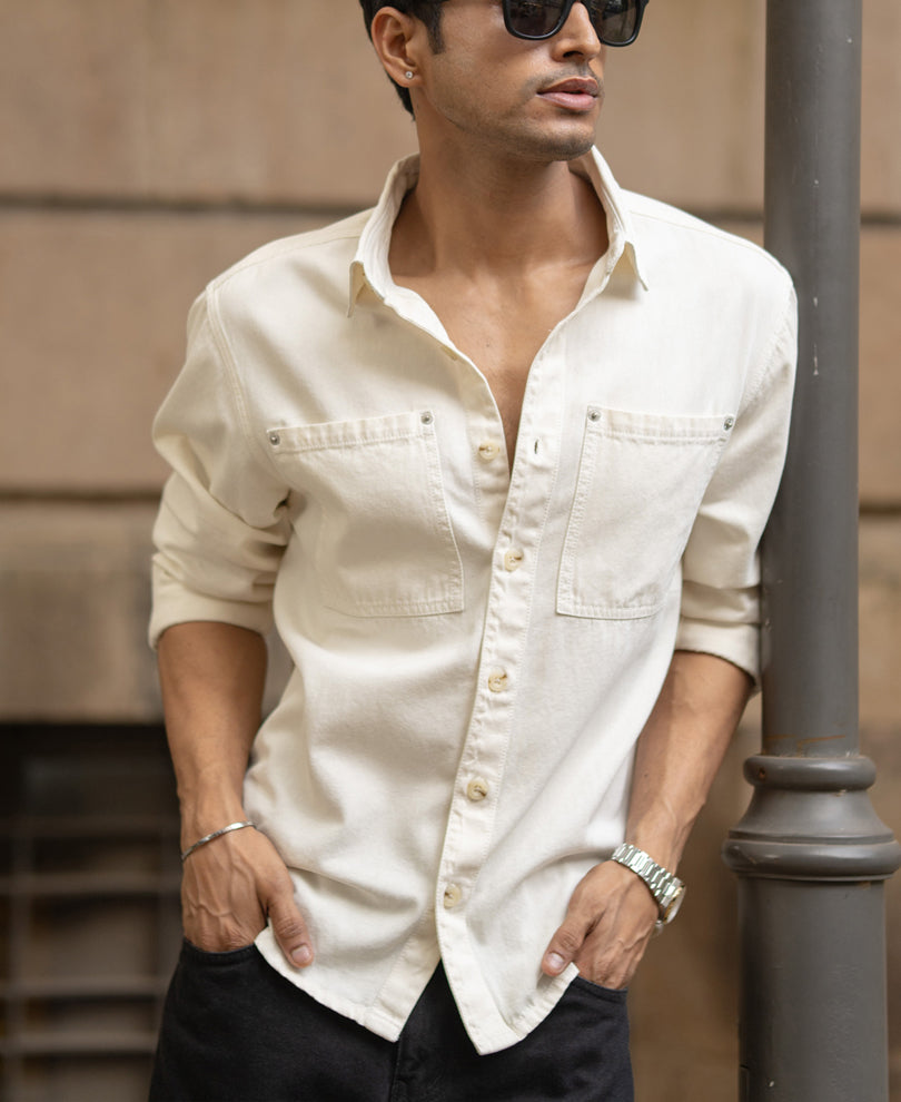 Off-White Structured Shirt With Pockets.