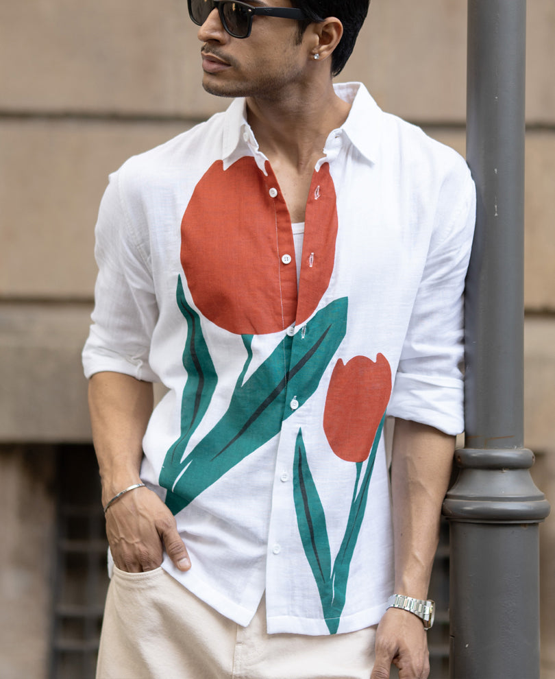 Tulip Print Lightweight Shirt.