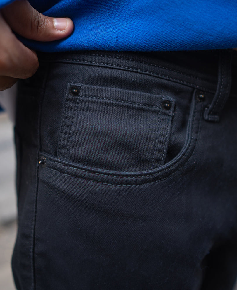 Black Regular Fit Stretchable Jeans.