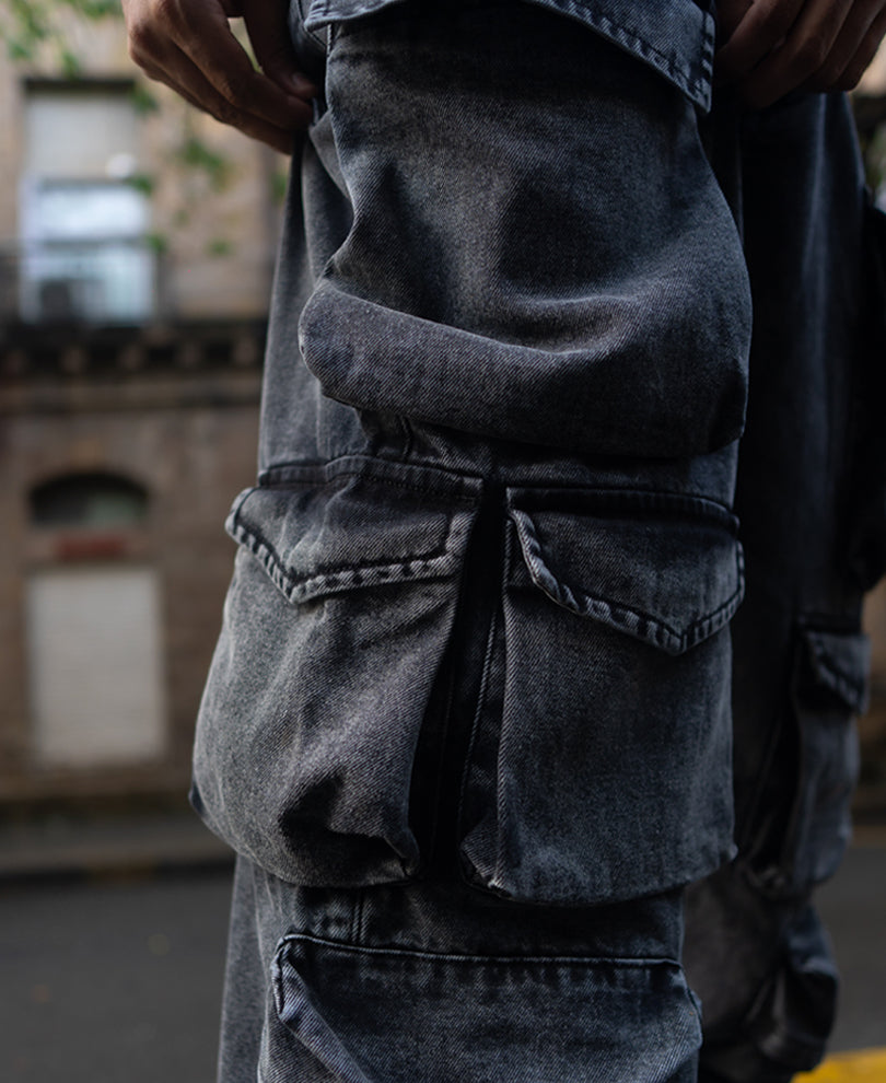 Carbon Black Baggy Fit Cargo Pockets Denim Jeans.