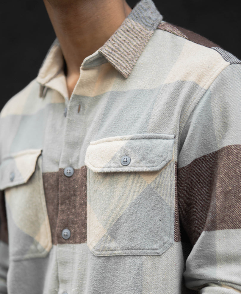 Multi Colour Double Pocket Regular Fit Full Sleeves Shirt.