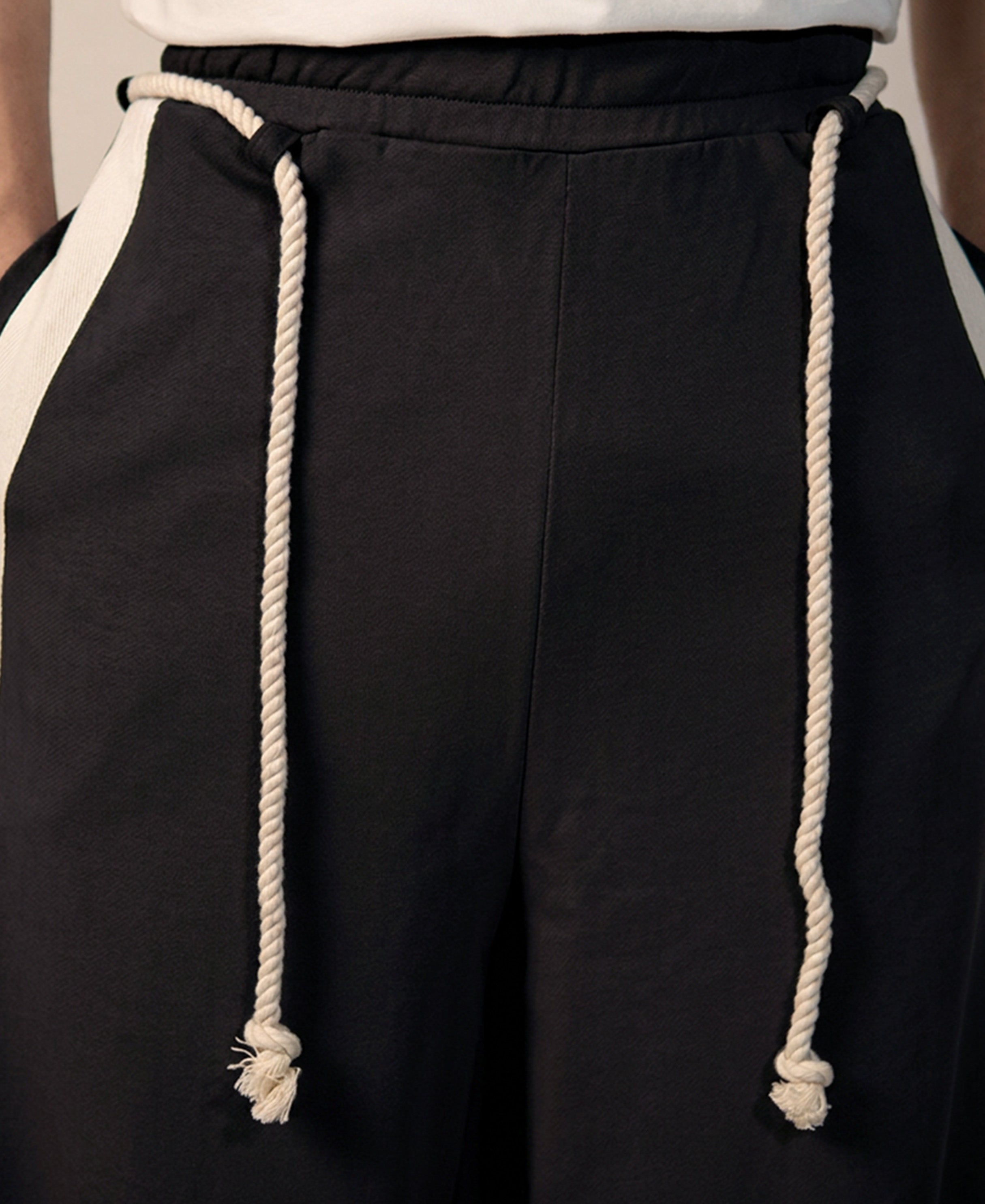 Black Panelled Barrel Fit Trackpant