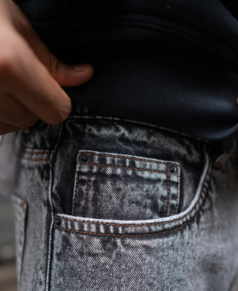 Light Carbon Black Baggy Fit Denim Jeans.