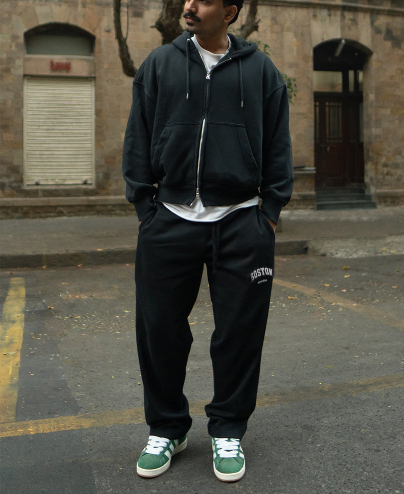 Black Printed Baggy Trackpant.