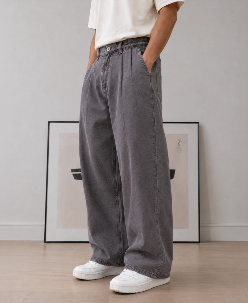 Brown Pleated Washed Barrel Jeans