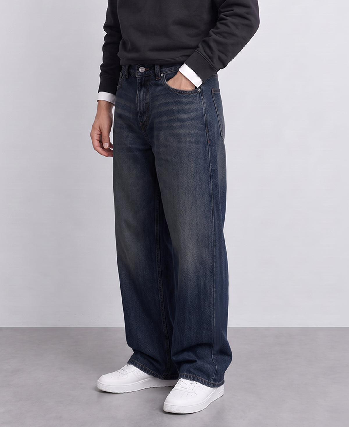 Mid Blue Washed Baggy Fit Jeans