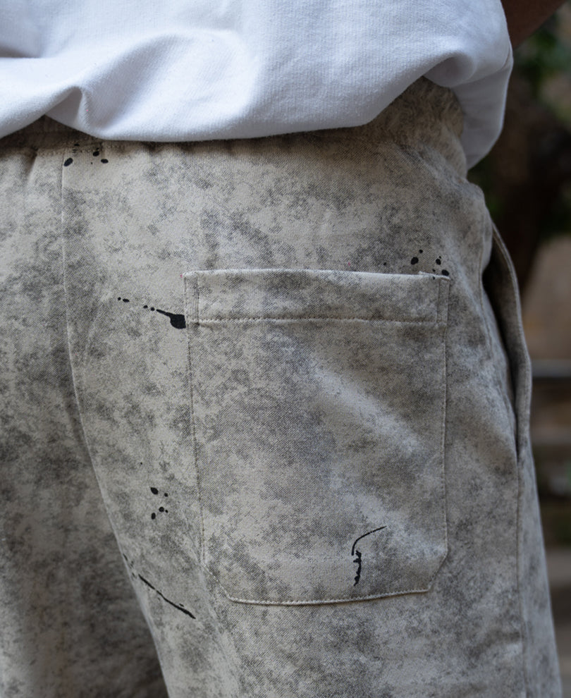 Neutral Printed Baggy Fit Trackpant.