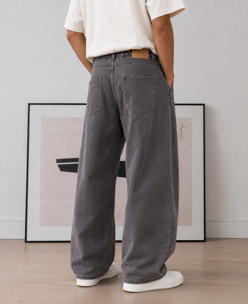Brown Pleated Washed Barrel Jeans