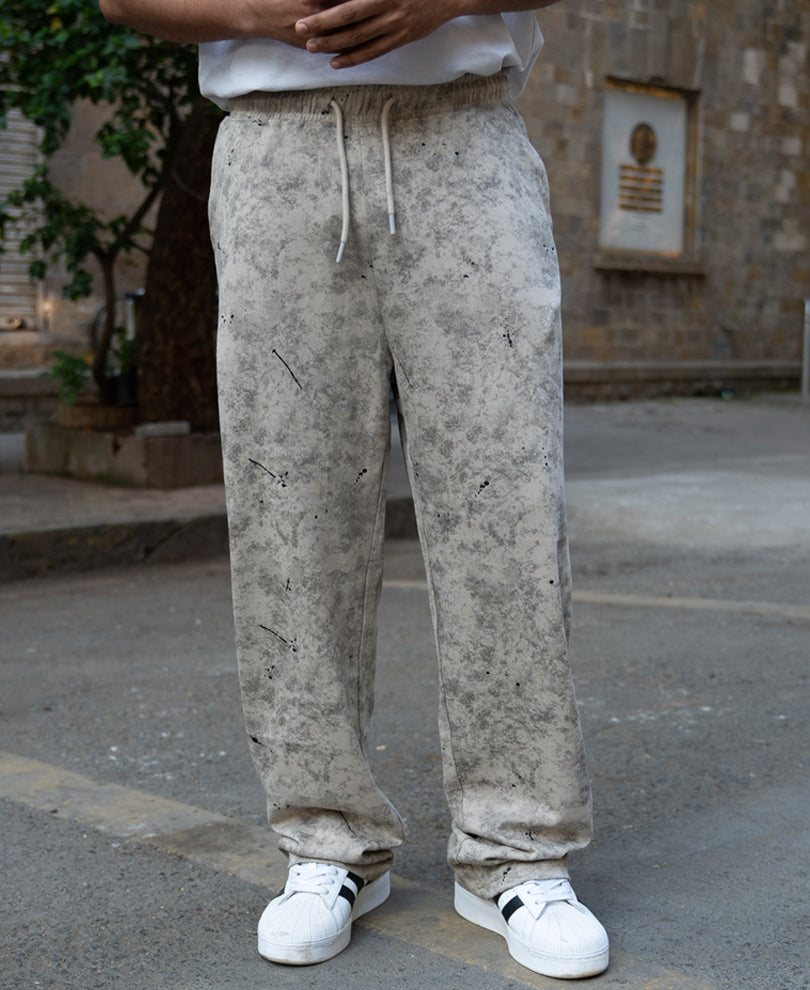 Neutral Printed Baggy Fit Trackpant.