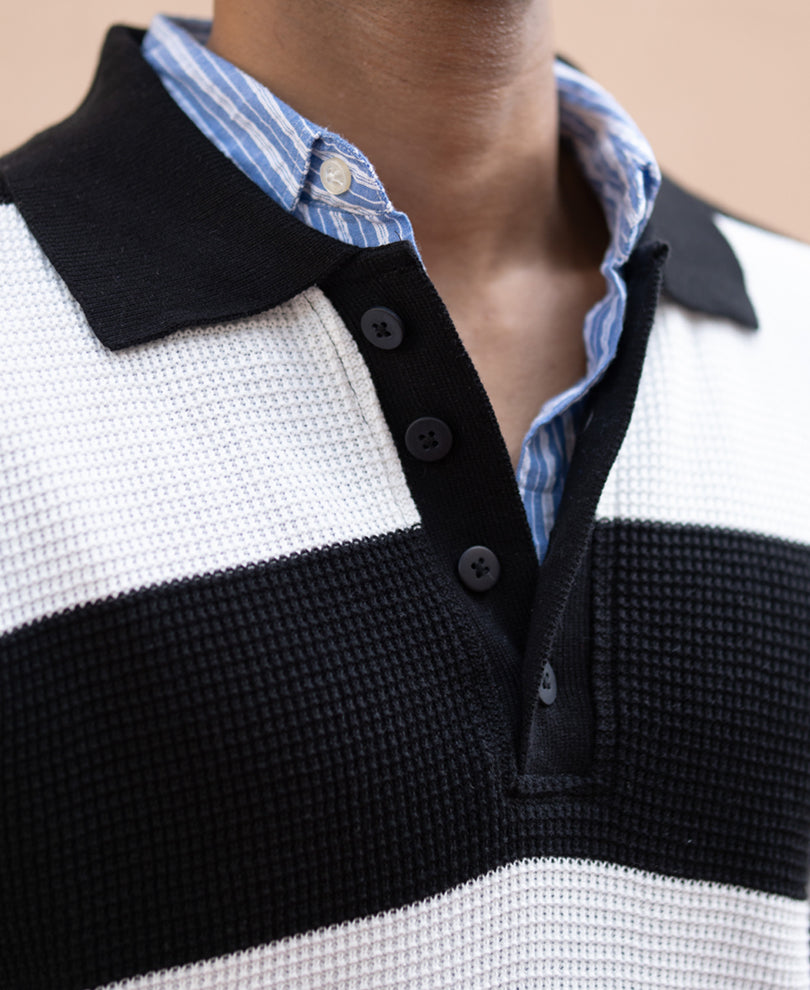 Black And White Knit T-Shirt.