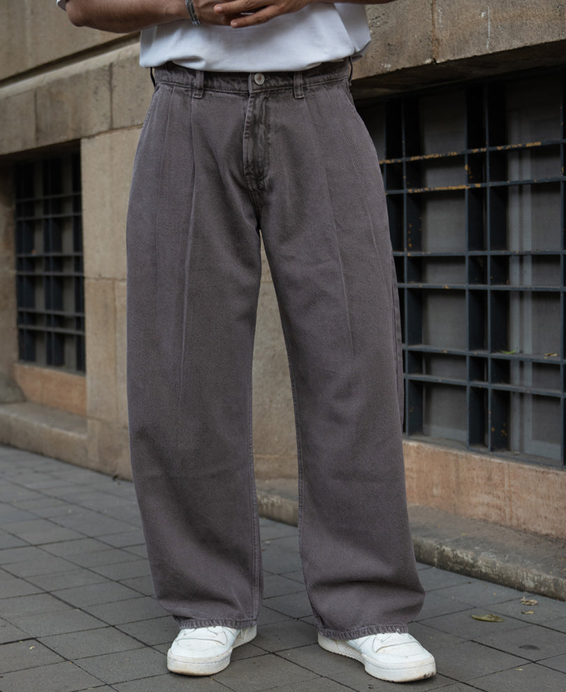 Brown Pleated Washed Barrel Jeans