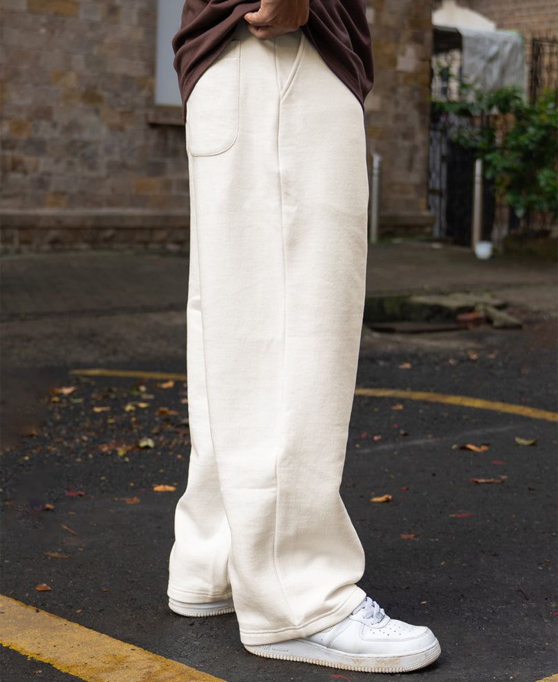 Cream Baggy Trackpant.