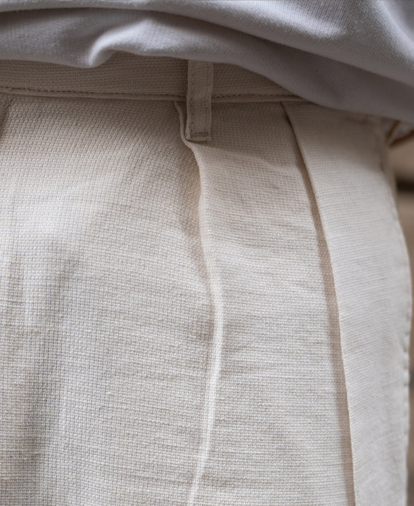 Light Beige Pleated Linen Pant.