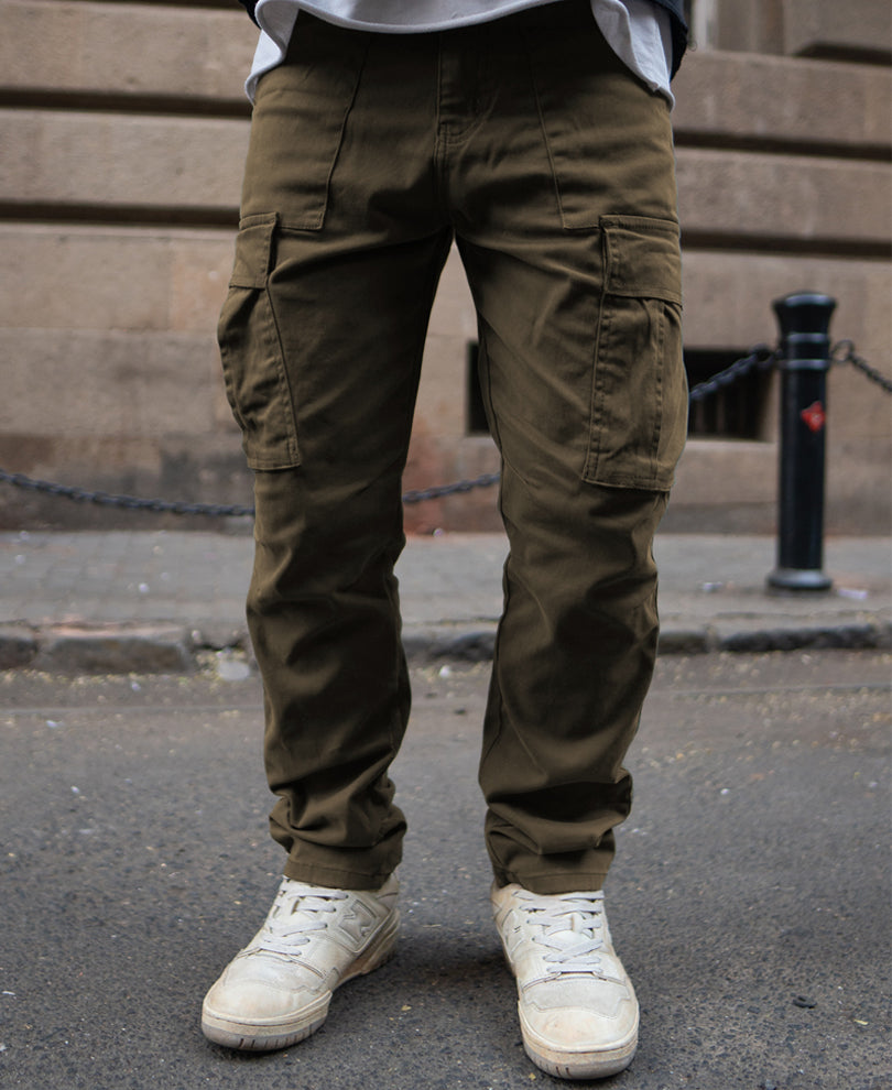 Olive Regular Fit Cotton Cargo Pant.