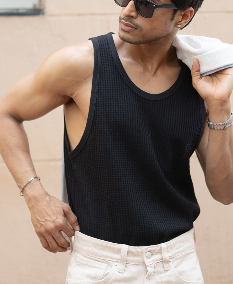 Black & Off-White Vest - Pack of 2.