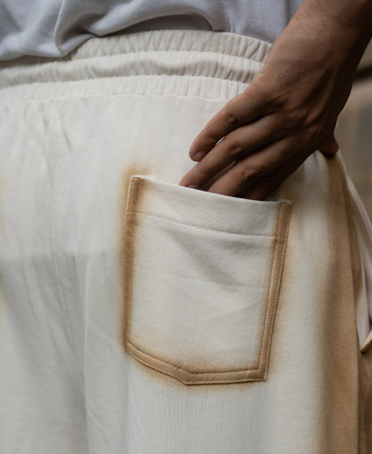 Off White Sprayed Baggy Trackpant