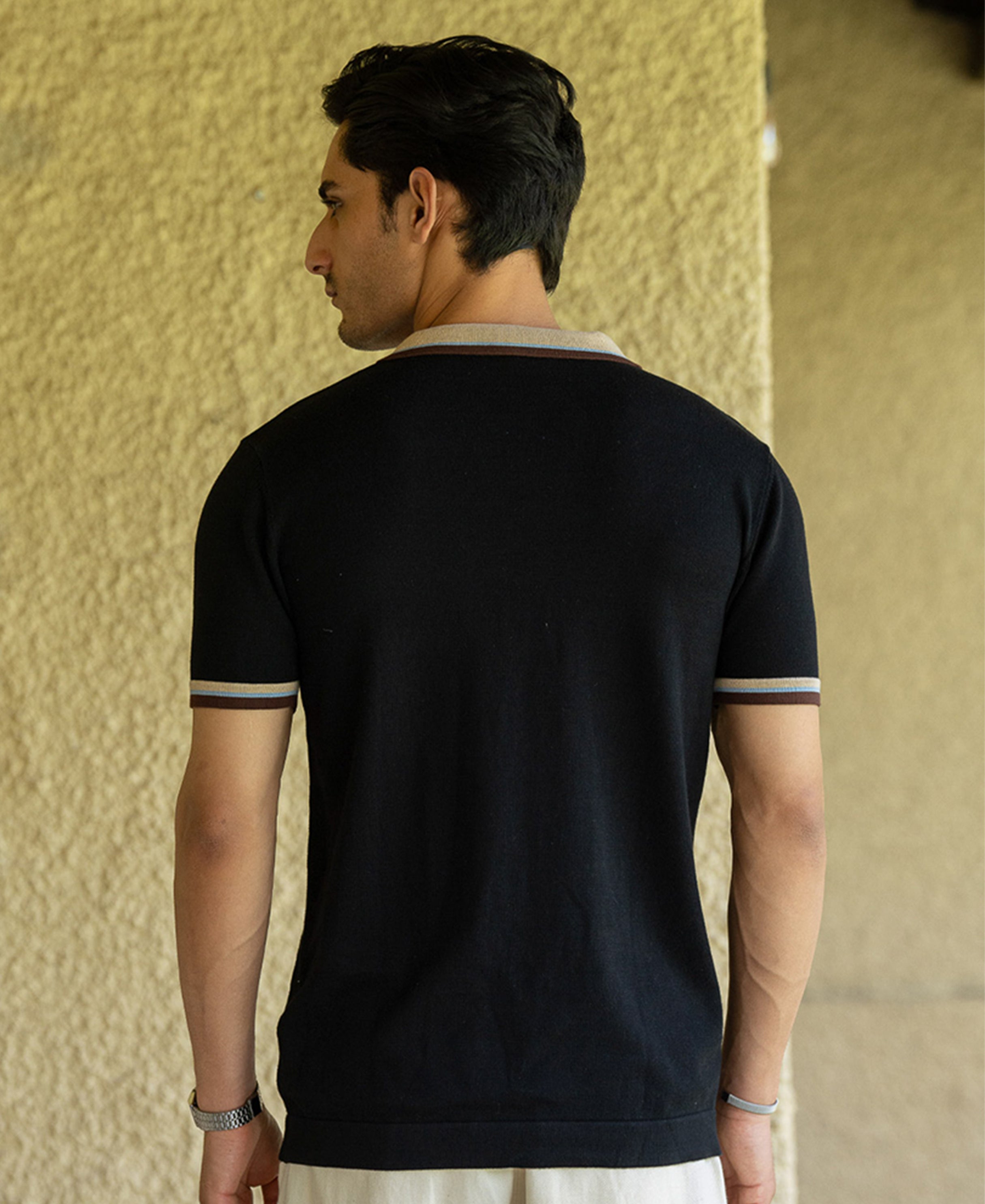 Black Contrast Collar Knit T-Shirt 100% Cotton