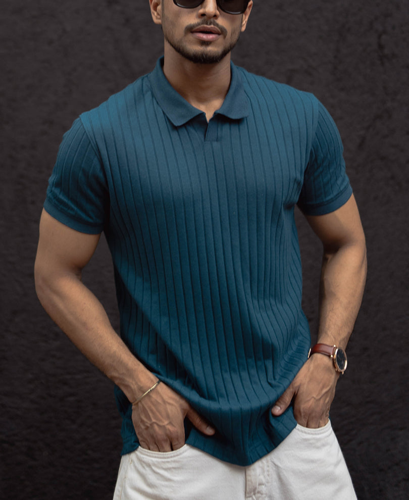Royal Blue Regular Fit Half Sleeves T-Shirt.